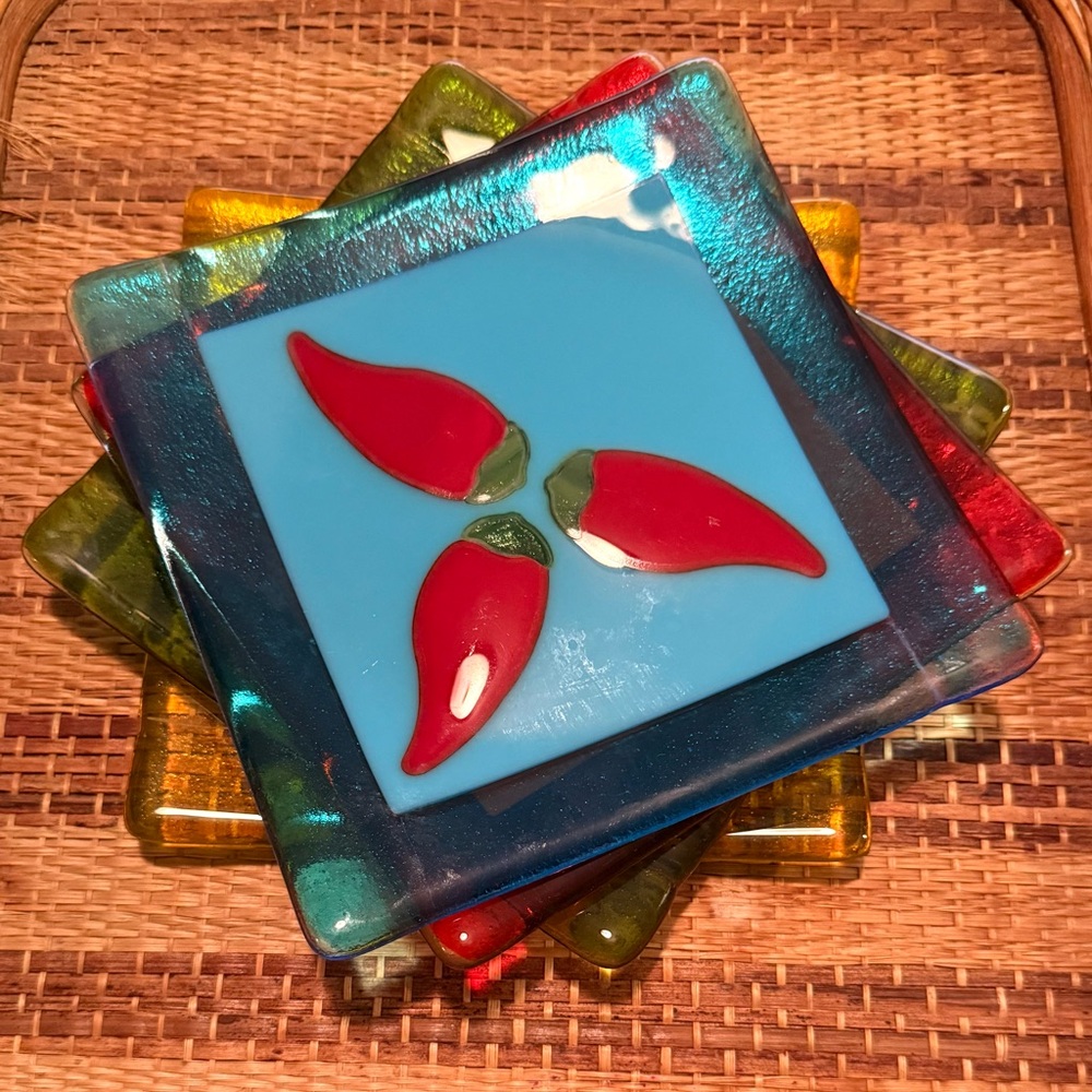 4- Pepper Fused Glass Snack Plates